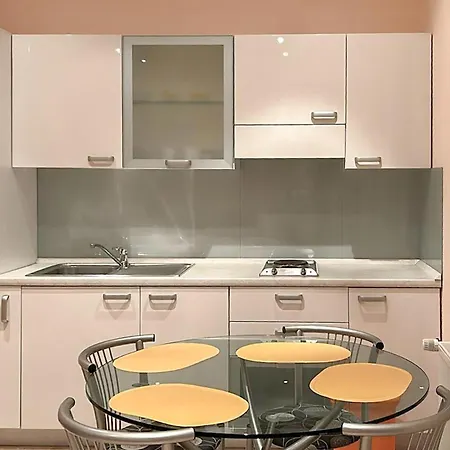 Cozy In With Wifi Apartment