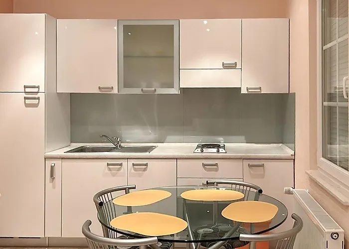 Cozy In With Wifi Apartment